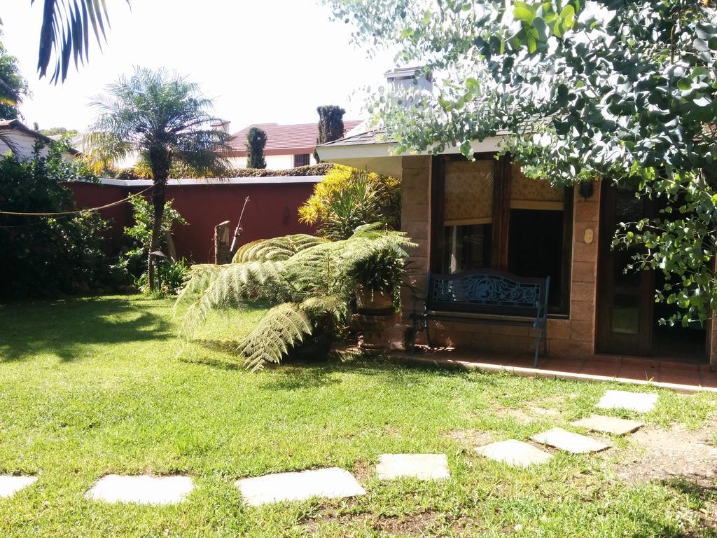 Mi Casa, Tu Casa Appartement Guatemala-Stad Kamer foto